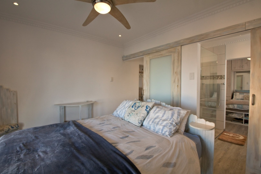 4 Bedroom Property for Sale in Outeniqua Strand Western Cape